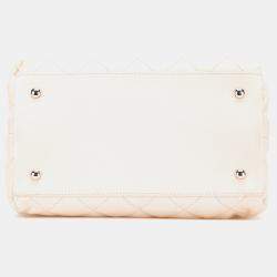 مملوكة مسبقًا Chanel Beige Mini Quilted Lambskin Chain Me Tote