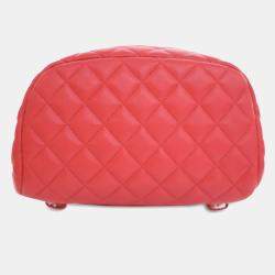 مملوكة مسبقًا حقيبة ظهر شانيل أوربان سبيريت جلد خروف أحمر صغير