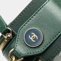 Pre Owned Chanel Green Stitched Calfskin and Grosgrain Button Up Double Zip Camera Bag