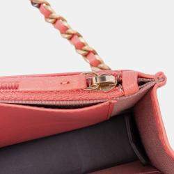 Pre Owned محفظة شانيل \"19\" جلد الضأن مبطن وردي مع سلسلة