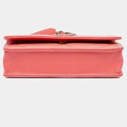 Pre Owned محفظة شانيل \"19\" جلد الضأن مبطن وردي مع سلسلة