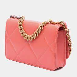 Pre Owned محفظة شانيل \"19\" جلد الضأن مبطن وردي مع سلسلة