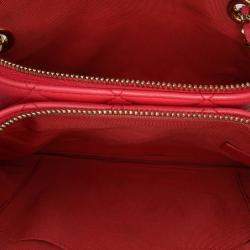 مملوكة مسبقًا Chanel Pink Quilted Lambskin Double Case with Chain