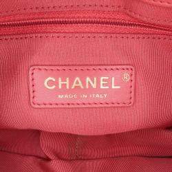 Pre Owned Chanel Pink Quilted Calfskin Straight Lined Flap