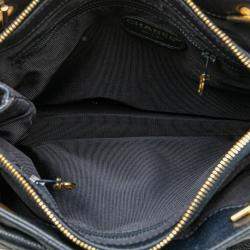 مملوكة مسبقًا حقيبة يد توتس شانيل سلسلة جيب أمامي كافيار مبطن أزرق