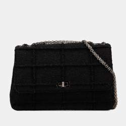 مملوكة مسبقًا Chanel Black Jumbo Reissue 2.55 Choco Bar Wool Felt Identification Flap