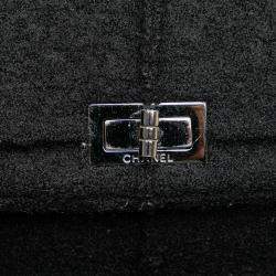 مملوكة مسبقًا Chanel Black Jumbo Reissue 2.55 Choco Bar Wool Felt Identification Flap