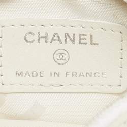 Pre Owned محفظة عملات شانيل كامبون لاين جلد مبطن أوف وايت