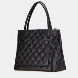 Pre Owned حقيبة يد شانيل ميداليون كافيار سوداء