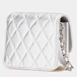 Pre Owned حقيبة حزام شانيل ستار كريستال لامبسكين فضي ميتاليك