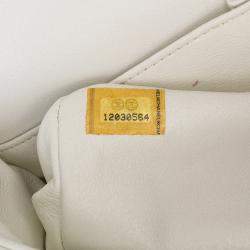 Pre Owned Chanel White Medium Classic Caviar Double Flap