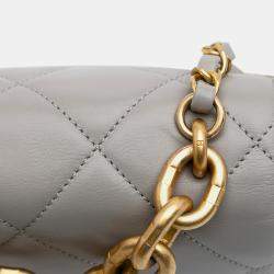 مملوكة مسبقًا Chanel CC Quilted Lambskin Rounded Flap