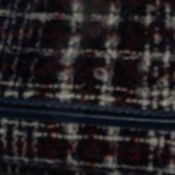 مملوكة مسبقًا حقيبة شانيل بلو تويد صغيرة "سكول ميموري" بيد علوية وغطاء