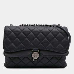 مملوكة مسبقًا Chanel Black Small Quilted Grained Calfskin CC Round Clasp Accordion Flap