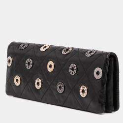 مملوكة مسبقًا Chanel Black Quilted Calfskin Star Attitude Grommet Fold Over Clutch