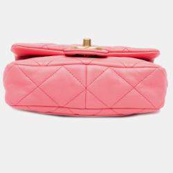 مملوكة مسبقًا حقيبة شانيل فلووو تاون فلاب جلد لامبسكين وردي صغير مبطن