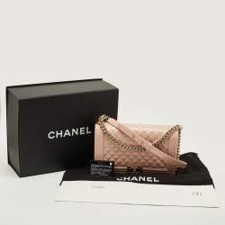 Pre Owned حقيبة شانيل بوي قلاب جلد براءة مبطن وردي ميتاليك وسط جديد