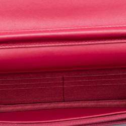 مملوكة مسبقًا حقيبة محفظة شانيل سلسلة شعار مكتوب بتويد أزرق