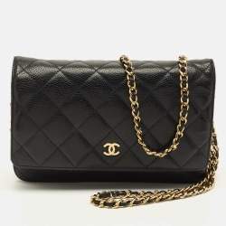 مملوكة مسبقًا حقيبة شانيل كلاسيكية سوداء بحجم WOC جلد كافيار مبطن