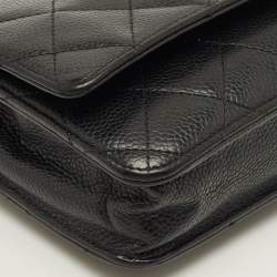 مملوكة مسبقًا حقيبة شانيل كلاسيكية سوداء بحجم WOC جلد كافيار مبطن