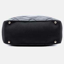 مملوكة مسبقًا Chanel Black Small Quilted Coated Canvas Paris Biarritz Tote