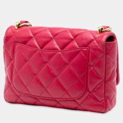مملوكة مسبقًا Chanel Red Large Quilted Lambskin Funky Town Flap
