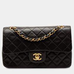 مملوكة مسبقًا Chanel Black Small Classic Lambskin Double Flap