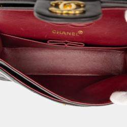 مملوكة مسبقًا Chanel Black Small Classic Lambskin Double Flap