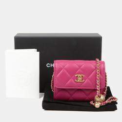 مملوكة مسبقًا Chanel Pearl Crush Mini Pink Leather Chain Shoulder Bag