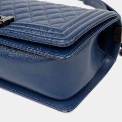 مملوكة مسبقًا Chanel Caviar Boy Medium Blue Leather Shoulder Bag