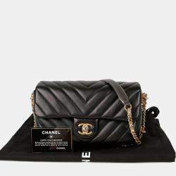 Pre Owned Chanel Chain Around Mini Black Leather Flap Shoulder Bag