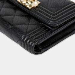 مملوكة مسبقًا Chanel Boy Black Caviar Leather Wallet