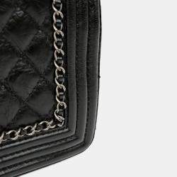 Pre Owned حقيبة شانيل بوي كتف متوسطة سوداء من الجلد