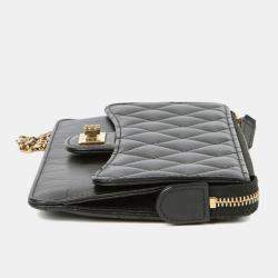 مملوكة مسبقًا حقيبة يد شانيل رييشو جلد أسود مع سير معصم