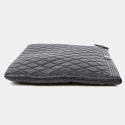 مملوكة مسبقًا Chanel Boy Large Black Lambskin Leather Clutch