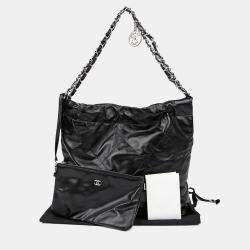 مملوكة مسبقًا حقيبة شانيل 22 جلد أسود كتف