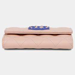 Pre Owned حامل بطاقات قابل للطي جلد كافيار وردي شانيل 19