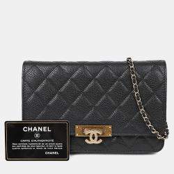 Pre Owned حقيبة شانيل كروس بودي جلد الكافيار الأسود الذهبي كلاس