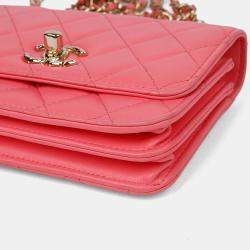 مملوكة مسبقًا Chanel Trendy CC Pink Leather Wallet On Chain