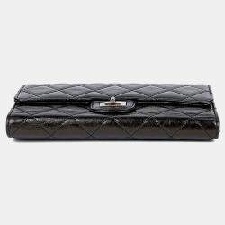 مملوكة مسبقًا محفظة شانيل جلد أسود طويلة