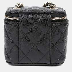 مملوكة مسبقًا Chanel Classic Mini Black Caviar Leather Vanity Bag