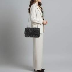 Pre Owned حقيبة شانيل قلاب جلد مبطن أزرق سماوي 2.55 227 تجديد