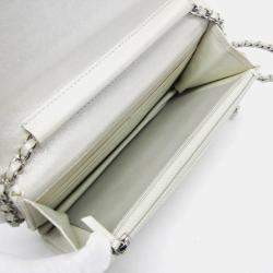 Pre Owned Chanel Star Emboss Lambskin Chain/Shoulder Wallet Silver
