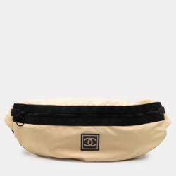مملوكة مسبقًا Chanel Black/Beige Nylon CC Sport Line Belt Bag