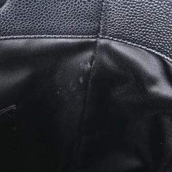 مملوكة مسبقًا Chanel Black Calfskin Tote Chain Handbag