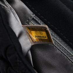 Pre Owned حقيبة رفرف فقاعة مبطنة شانيل صغيرة نايلون أسود