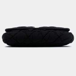 Pre Owned حقيبة رفرف فقاعة مبطنة شانيل صغيرة نايلون أسود