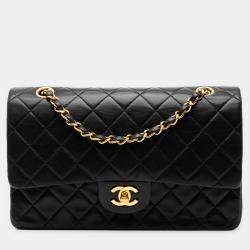 Pre Owned Chanel Black Medium Classic Lambskin Double Flap