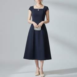 مملوكة مسبقًا Chanel CC O Silver Quilted Leather Phone Pouch