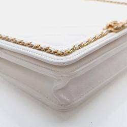 مملوكة مسبقًا محفظة على سلسلة شانييل ماتلاسيه كافيار بوي